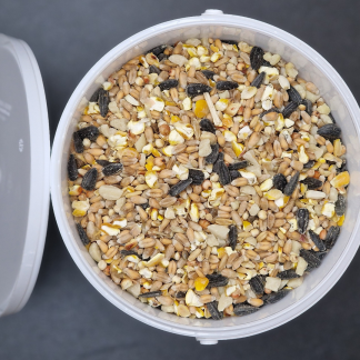 Supreme Garden Bird Food Mix - 2.5 Litre Tub