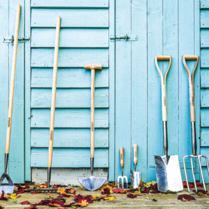 Ash & Steel: 7-Piece Heavy Duty Stainless Steel Garden Tool Set - Essential Garden Tools Bundle