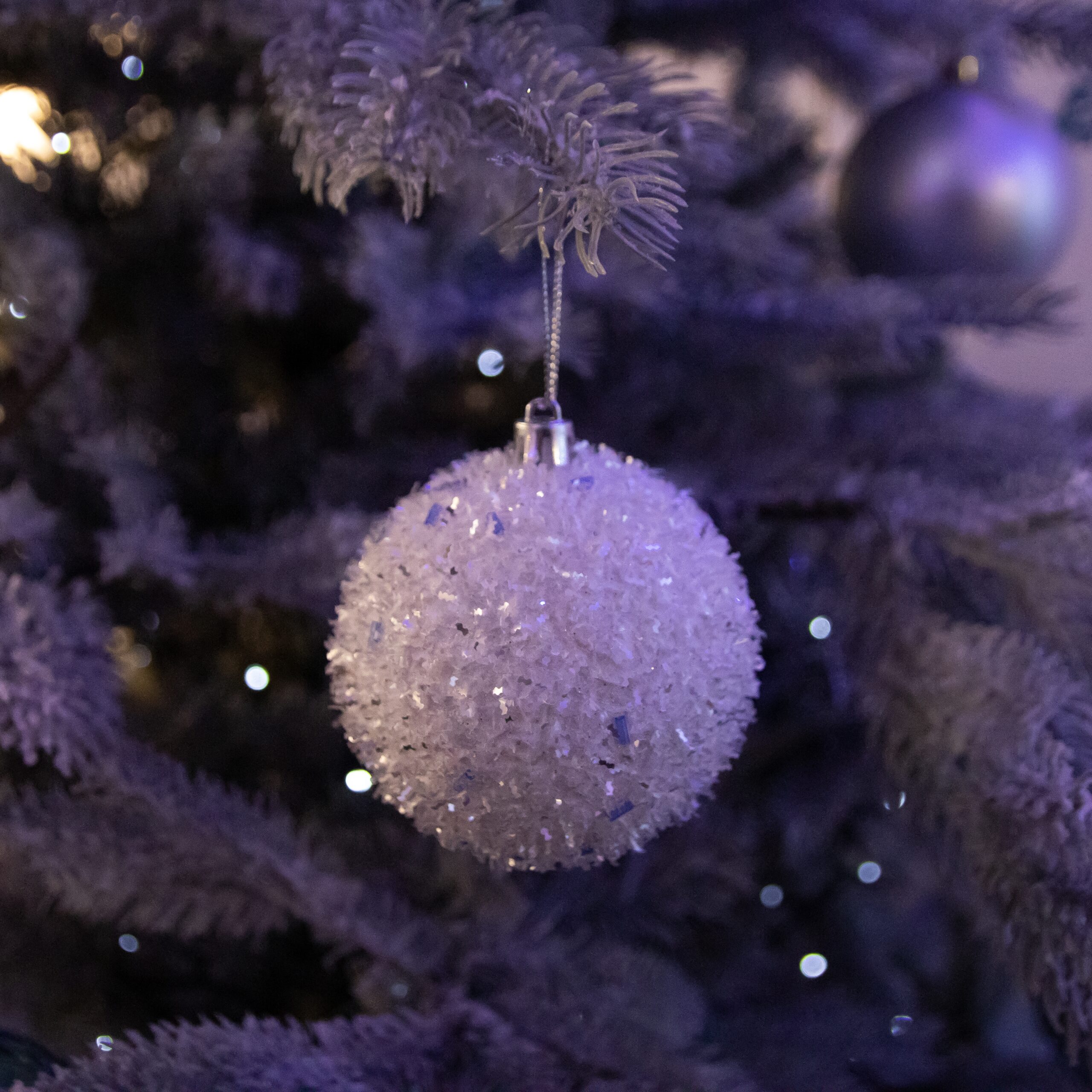 Christmas Tree Decorations - White And Blue -  Glitter Baubles  - Pack of 12