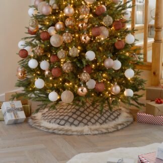 Christmas Decoration - Grey And White Fair Isle Pattern Tree Skirt