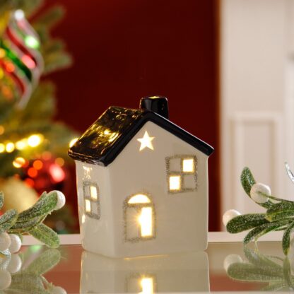 Christmas Decoration - Lit White And Blue House - Battery Operated
