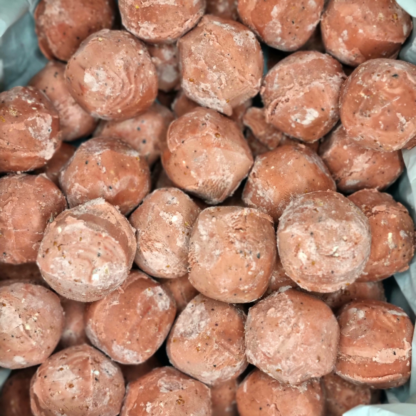 Fat Balls For Birds - 50 x Superior Suet Balls With Multi-Grain Seeds & Berries