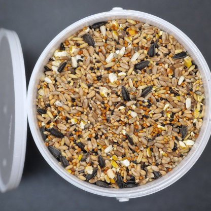 Incredible Crumble Super Seed Blend For Wild Birds - 5 Litre Tub