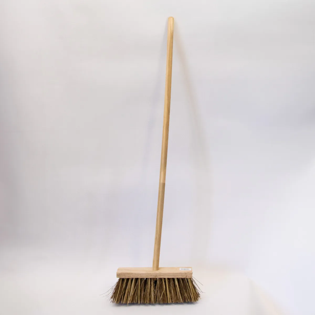 Heavy Duty Stiff Yard And Garden Broom With Handle