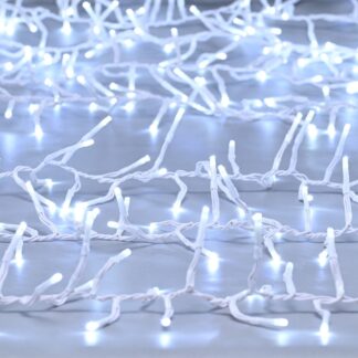 760 White To Blue Colour Changing Cluster Lights - Christmas Lights