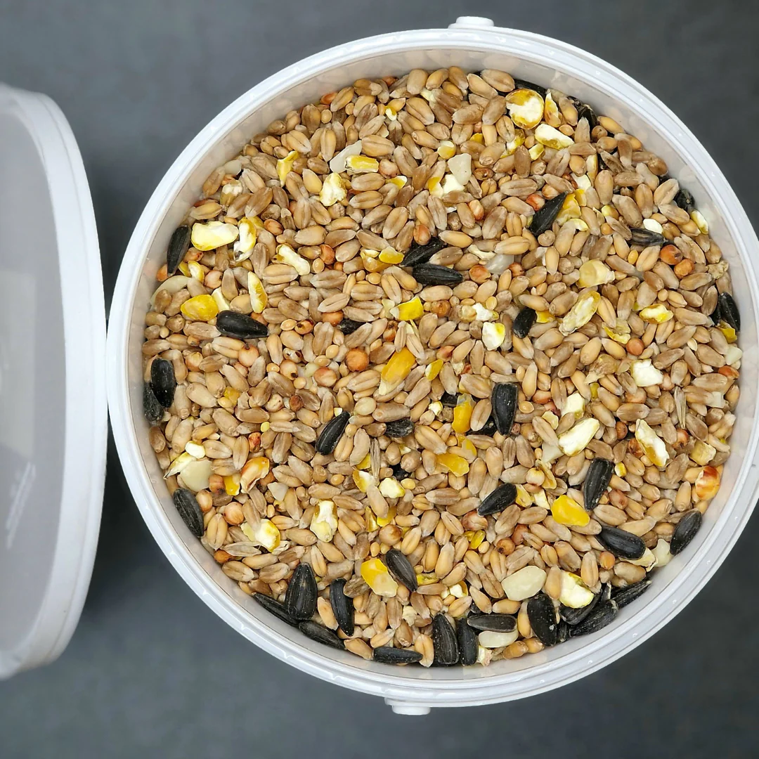 Classic Wild Bird Feed Mix - 5 Litre Tub