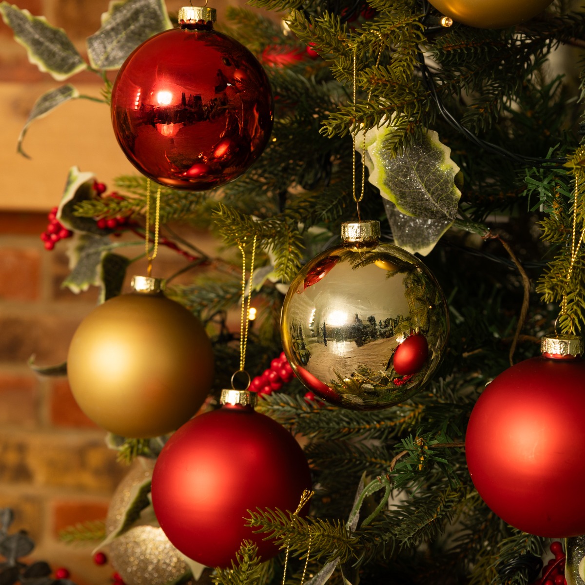 Assorted Red And Gold Glass Baubles - Pack of 12 - Christmas Tree Decoration