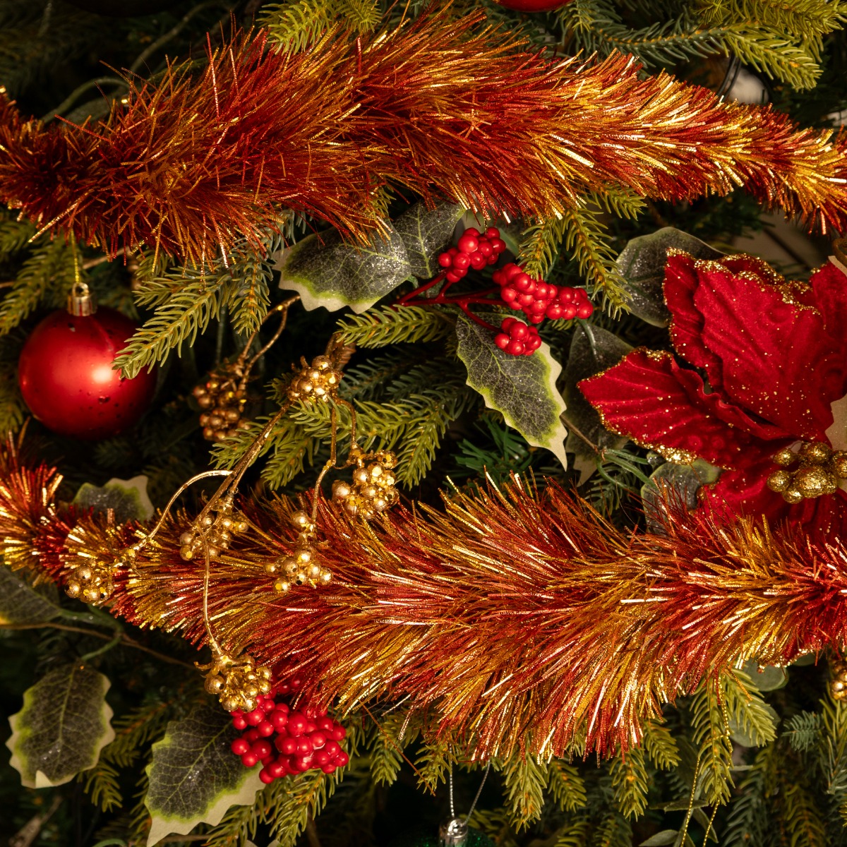 Flame Embossed Puddle Tinsel - Christmas Tree Decoration