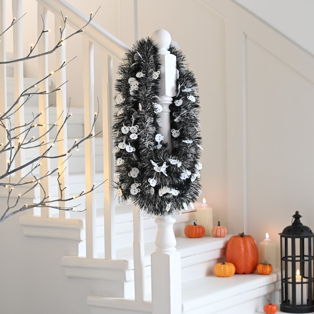 Long Black With White Skull Tinsel - Christmas Tree Decoration - 5m