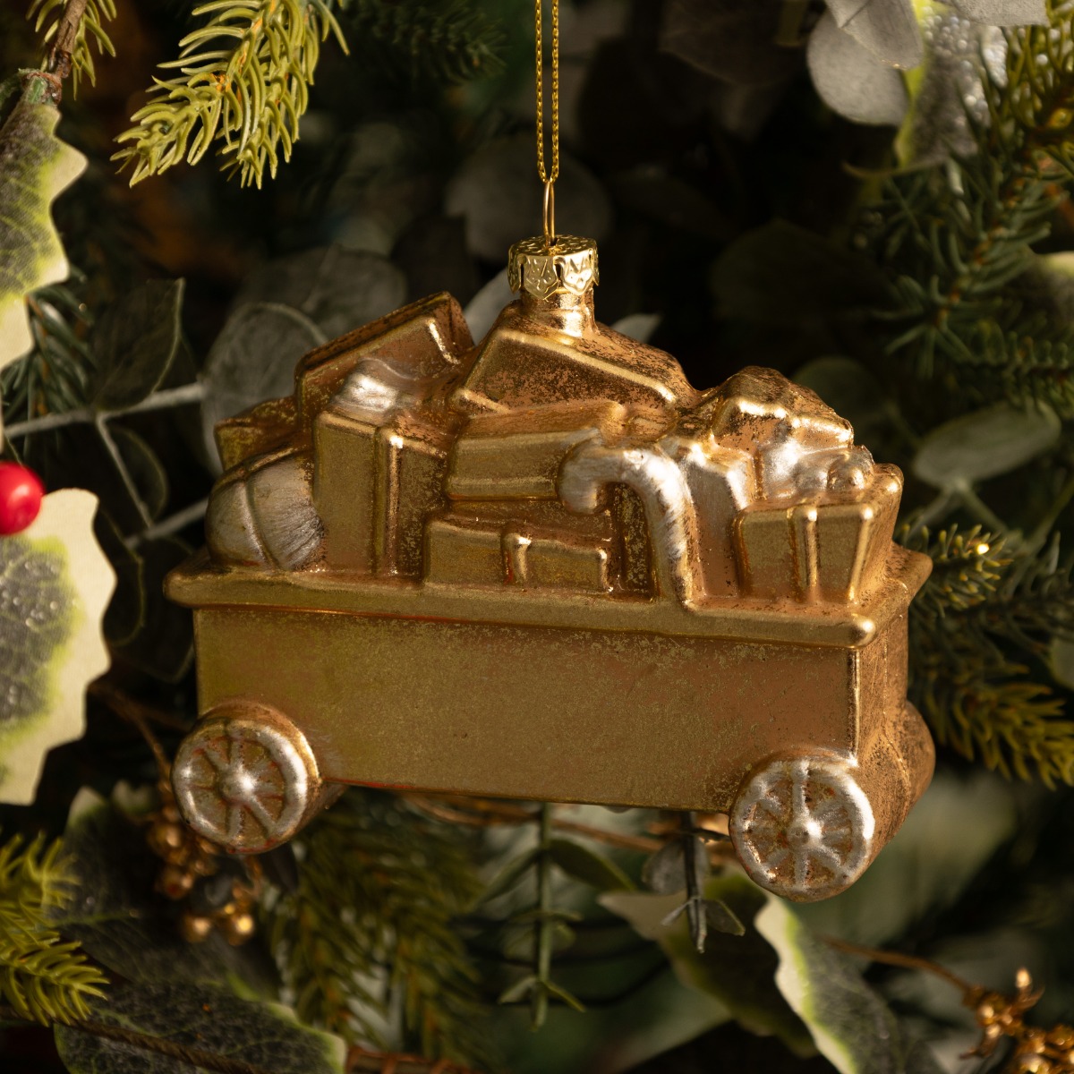 Gold Trailer With Presents - Christmas Tree Decoration