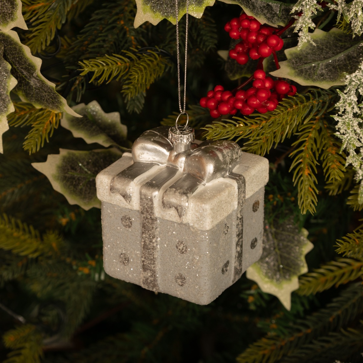 Plastic Silver Glitter Present - Christmas Tree Decoration